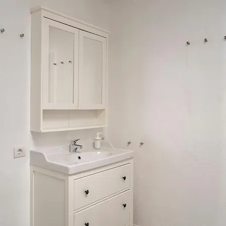 بيت للعطل Max House *