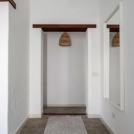 Max House تيغيسي