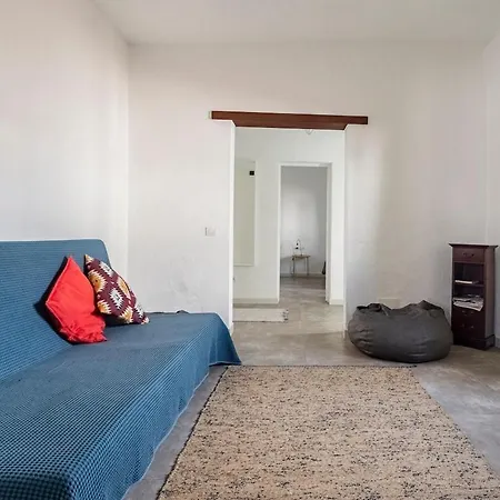 Max House * تيغيسي