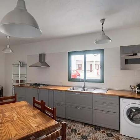 Max House * تيغيسي