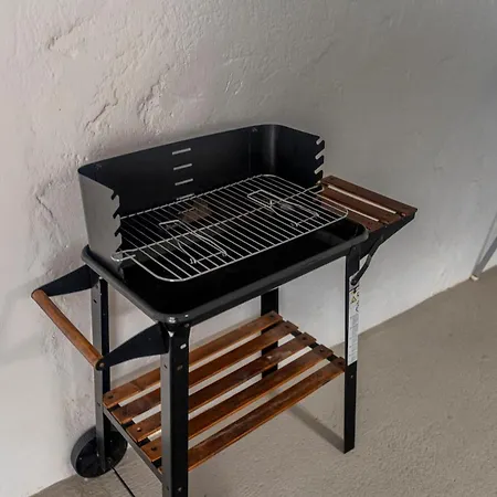 Max House بيت للعطل تيغيسي