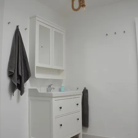 بيت للعطل Max House تيغيسي